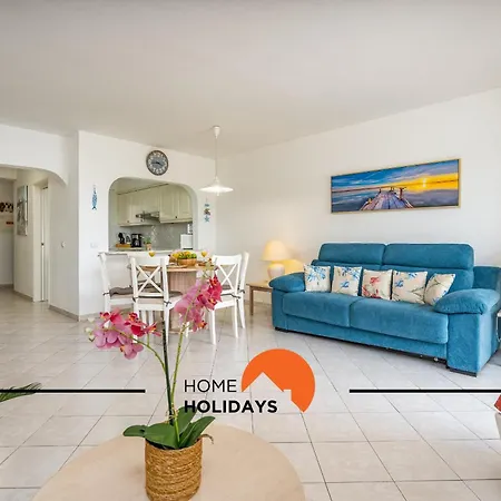 #174 T2 Em Zona Tranquila By Holidays Apartament