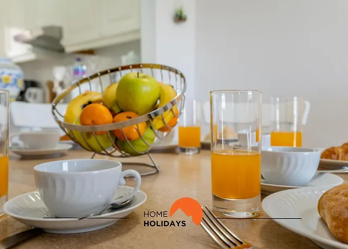 #174 T2 Em Zona Tranquila By Holidays شقة *