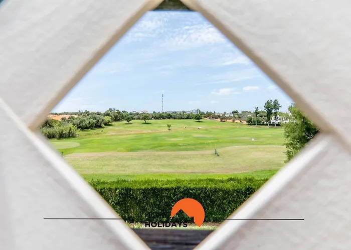 #174 T2 Em Zona Tranquila By Holidays شقة