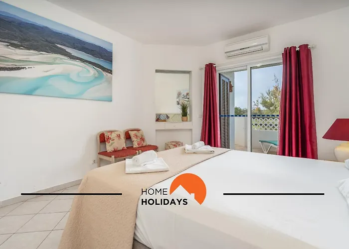 #174 T2 Em Zona Tranquila By Holidays شقة *