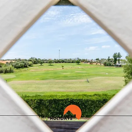 #174 T2 Em Zona Tranquila By Holidays Appartement